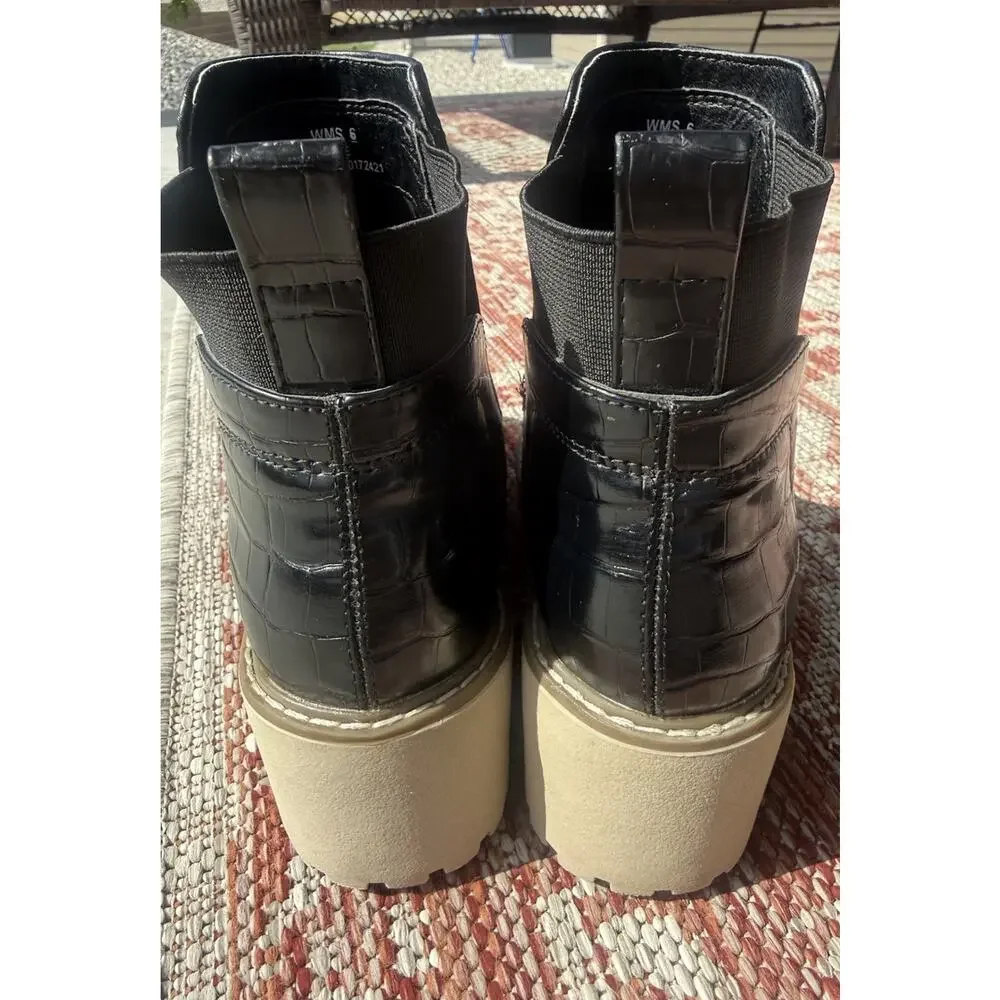 DV by Dolce Vita Black Chelsea Boots Women’s Size 6 Worn Once Excellent